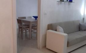 Viky House
